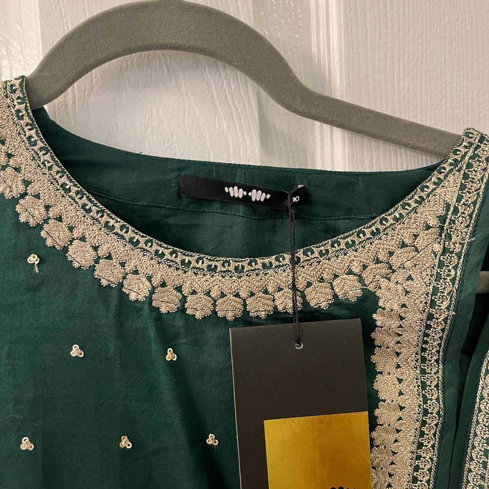 Khaadi Pakistani Women’s Green Embroidered Lawn Kurta NWT - Picture 3 of 3